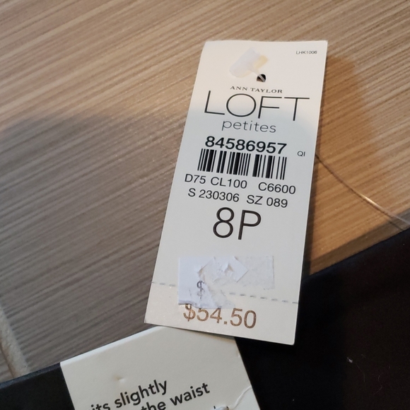 Ann Taylor Loft Cropped Pants Petite - Picture 4 of 15